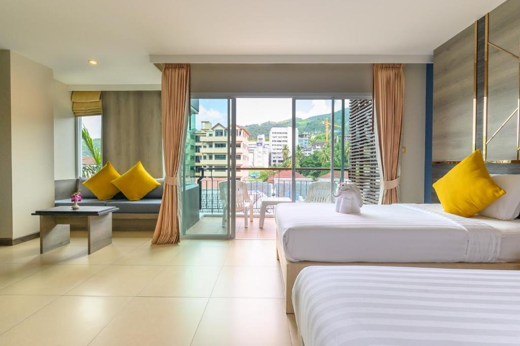 هتل آنداکیرا پوکت